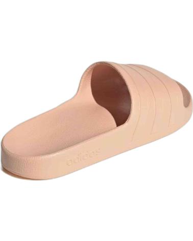 Woman Flip flops ADIDAS CALZADO MARCA MODELO ADILETTE AQUA PARA MUJER BEIG