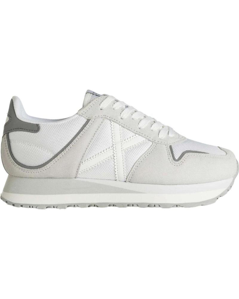 Deportivas-De-Mujer-MUNICH-MODELO-MASSANA-SKY-195-PARA-UNISEX-COLOR-BLANCO