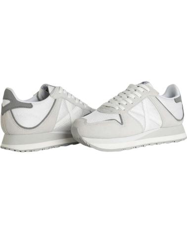 Deportivas-De-Mujer-MUNICH-MODELO-MASSANA-SKY-195-PARA-UNISEX-COLOR-BLANCO