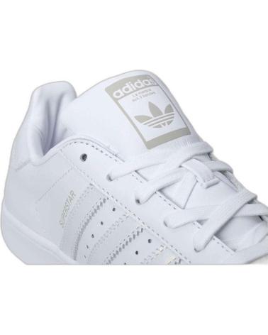 Sportif pour Femme ADIDAS ZAPATILLAS SUPERSTAR PARA MUJER EN COLOR BLANCO