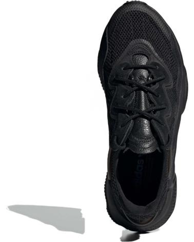 Sportif-De-Hombre-ADIDAS-ZAPATILLAS-OZWEEGO-PARA-HOMBRE-EN-COLOR-NEGRO