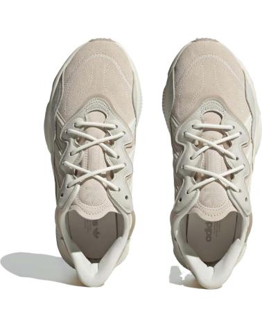 Sportif-De-Mujer-ADIDAS-ZAPATILLAS-OZWEEGO-PARA-MUJER-EN-COLOR-BEIGE