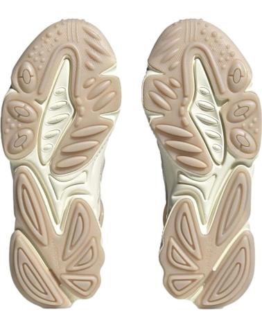 Sportif-De-Mujer-ADIDAS-ZAPATILLAS-OZWEEGO-PARA-MUJER-EN-COLOR-BEIGE