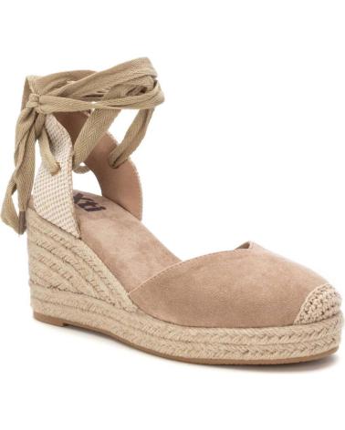 Sandalias-De-Mujer-XTI-130354-BEIGE