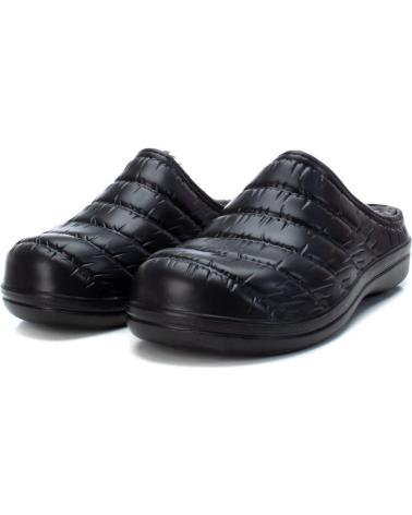 Man Clogs XTI 043425 NEGRO