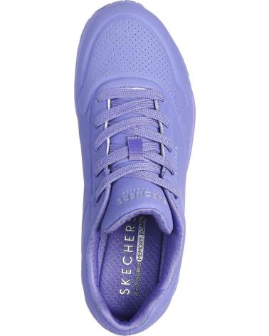 Sapatilhas de Mulher SKECHERS ZAPATILLAS PARA MUJER EN COLOR MORADO MORADO