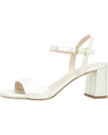 Sandals-De-Mujer-UNISA-ZAPATOS-DE-VESTIR-MUJER-MODELO-MORATY-25-LMT-COLOR-ORO-PLTN