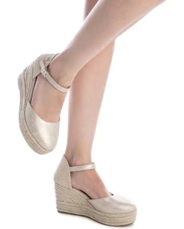 Sandals-De-Mujer-REFRESH-REFRESH PLATFORM WEDGE SANDALS WOMEN MODEL 172782 GOLD-PLATINUM-ORO