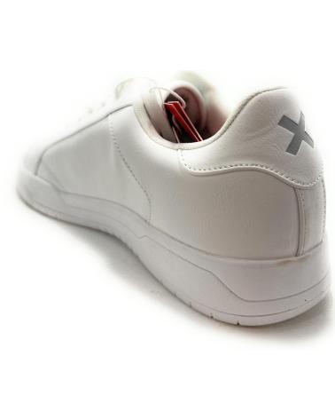 Sneaker-De-Hombre-XTI-DEPORTES-CLASSIC-CABALLERO-CORDON-BLANCO
