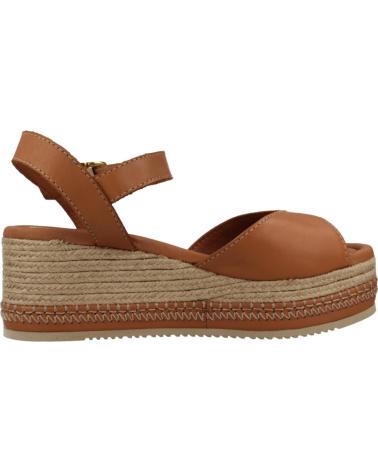 Sandalias de Mujer UNISA SANDALIAS MUJER MODELO KALTON GRA COLOR MARRON CANELE