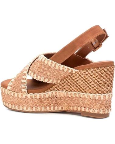 Sandales pour Femme XTI SANDALIAS 143821 TAUPE DE MARRóN