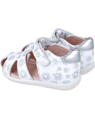 Sandalen-De-Niña-GARVALIN-SANDALIAS-PARA-CHICA-252305-BASIC-ESTAMPADO-FLORES-BLANCOB050