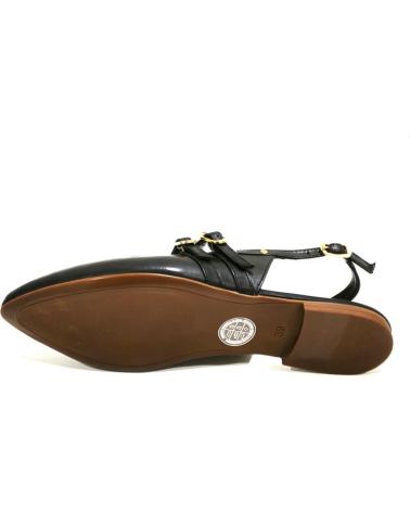 Sandali per Donna TOP3 ZAPATO PLANO DE PIEL CON TACHAS METALICAS NEGRO