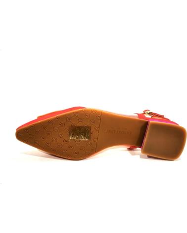 Sandales-De-Mujer-LODI-ZAPATO-VESTIR-DE-ANTE-Y-TEXTIL-CON-SUELA-DE-GOMA-FUEGO