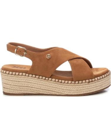 Sandales pour Femme XTI 130382 CAMEL