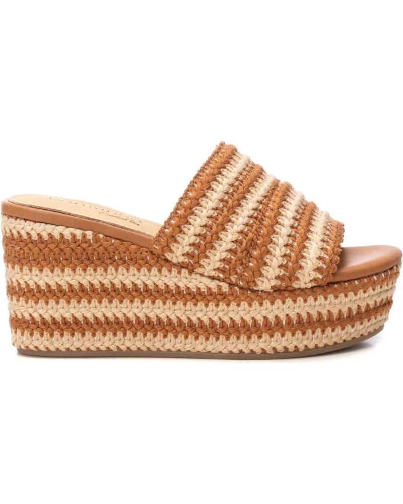 Zapatos de cuña de Mujer CARMELA 162237 CAMEL