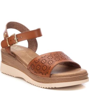 Sandales pour Femme XTI 143850 CAMEL