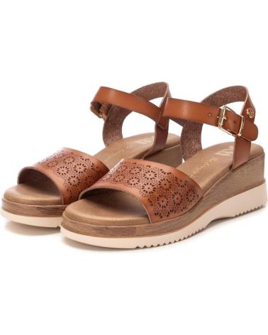 Sandales pour Femme XTI 143850 CAMEL