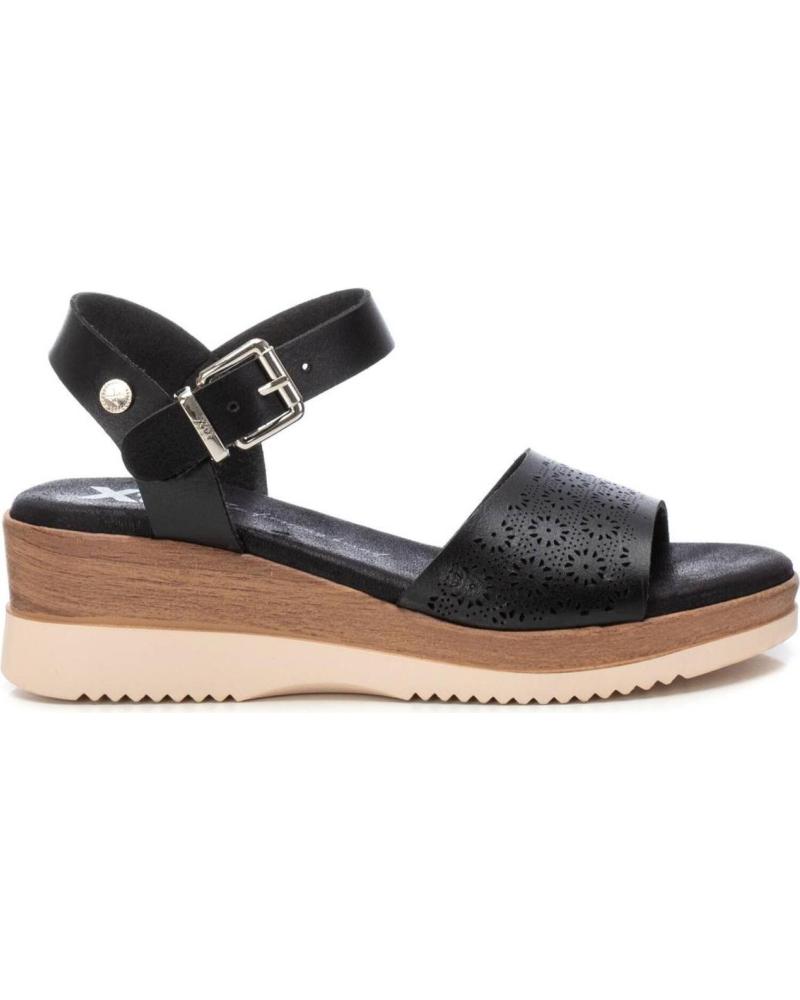 Woman Sandals XTI 143850 NEGRO