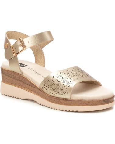 Woman Sandals XTI 143850 ORO