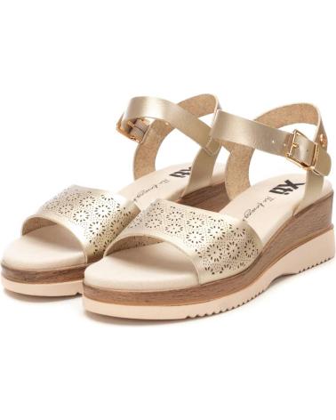 Woman Sandals XTI 143850 ORO