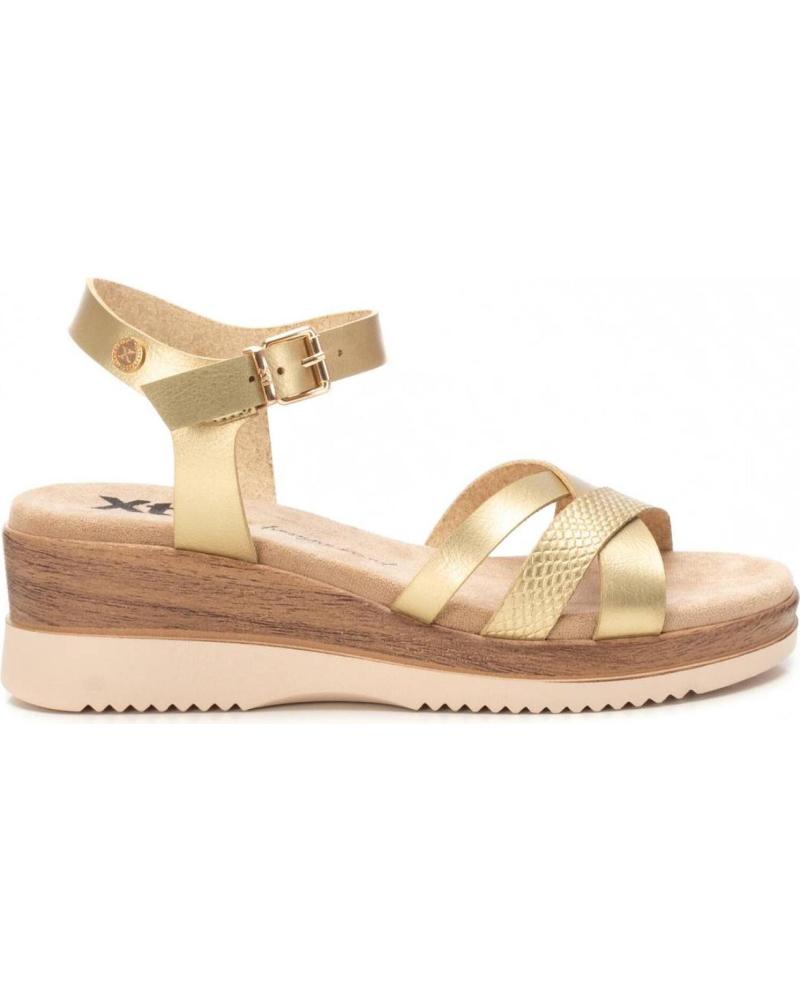 Woman Sandals XTI 144098 ORO