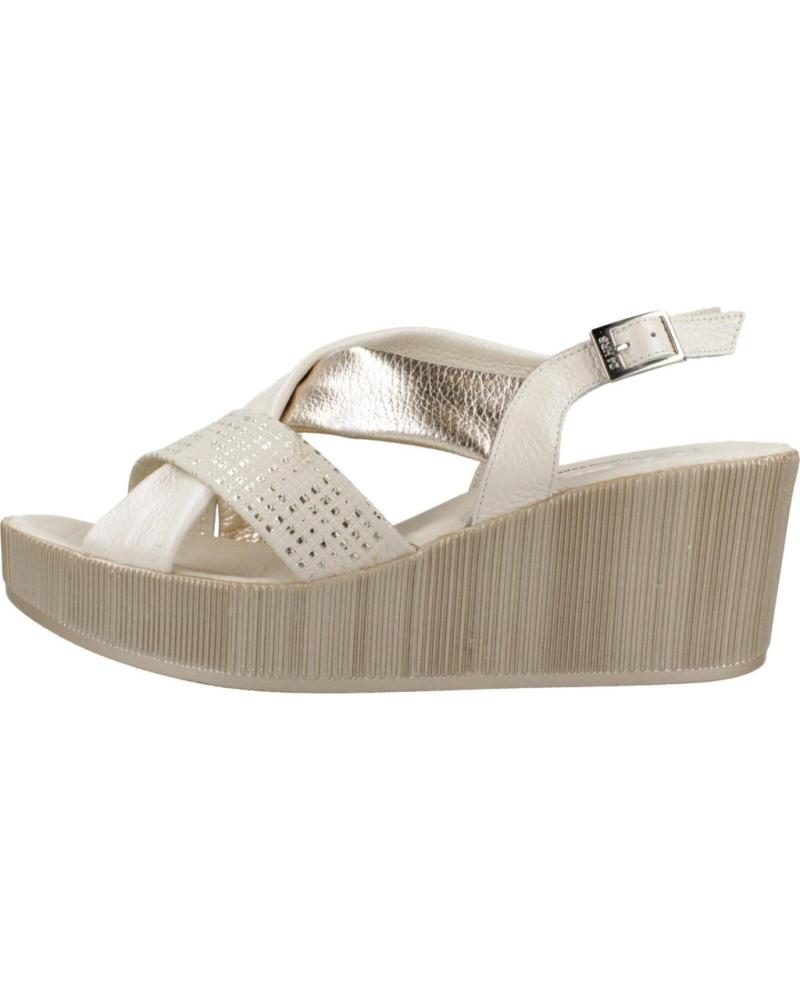Sandalias de Mujer 24 HORAS SANDALIAS MUJER MODELO 26481 COLOR ORO LINO