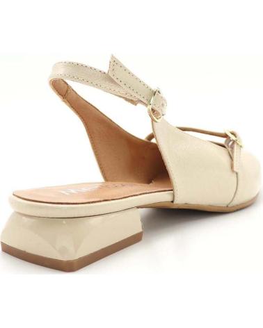 Bailarinas de Mujer MERISSELL ZAPATO SALON DESTALONADO 2452 SAHARA