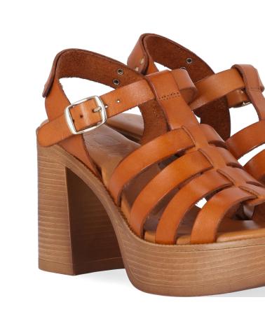 Sandalias de Mujer CHIKA10 GOTICA UP 08 CUERO-TAN