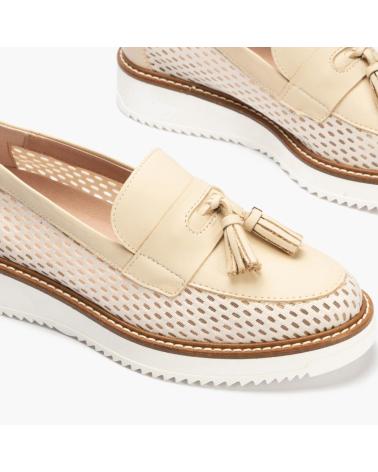 Mocassini per Donna PITILLOS MOCASIN PLATAFORMA BAJA MUJER REJILLA CON BORLAS BEIGE