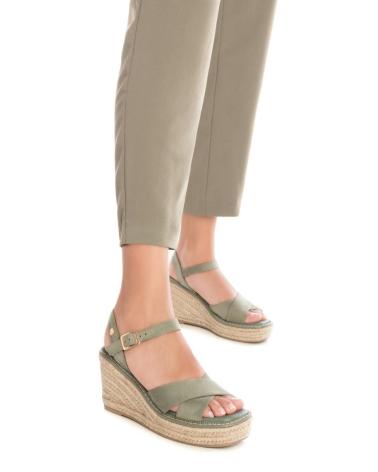 Sandalen für Damen XTI 142251 KAKI