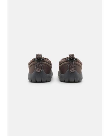 Hausschuhe für Herren LACOSTE PANTUFLAS SERVE SLIPER 224 2 CMA MARRóN
