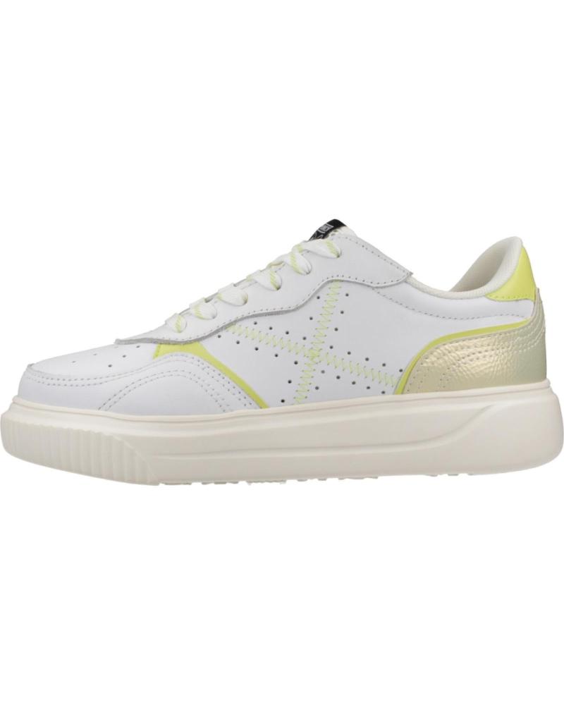 Deportivas de Mujer MUNICH ZAPATILLAS MUJER MODELO SUGGAR COLOR BLANCO 013