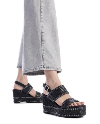 Woman Sandals XTI 143820 NEGRO
