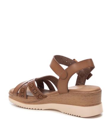 Sandales pour Femme XTI 143851 TAUPE
