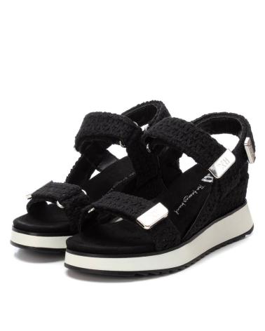 Woman Sandals XTI 143946 NEGRO