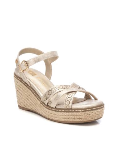 Woman Sandals XTI 144117 ORO