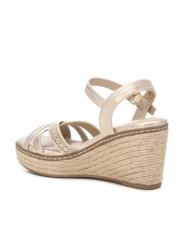 Woman Sandals XTI 144117 ORO