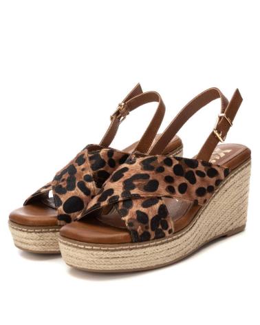 Woman Sandals XTI 144591 CAMEL