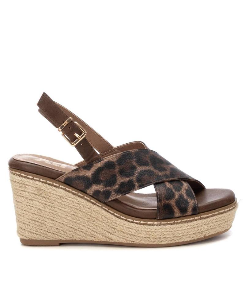 Woman Sandals XTI 144591 TAUPE