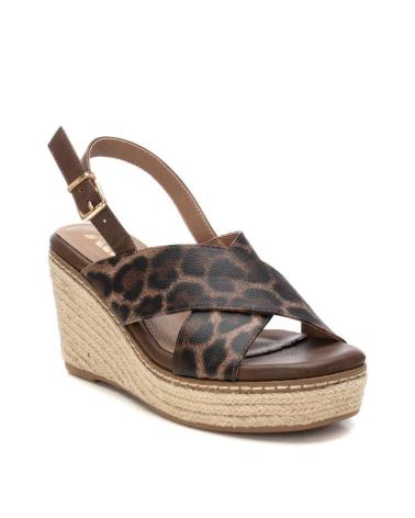 Woman Sandals XTI 144591 TAUPE