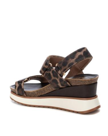 Woman Sandals XTI 144592 TAUPE