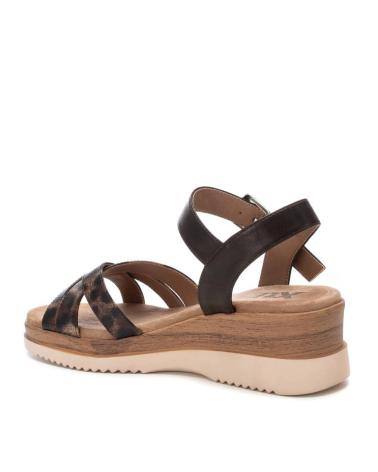 Woman Sandals XTI 144596 TAUPE