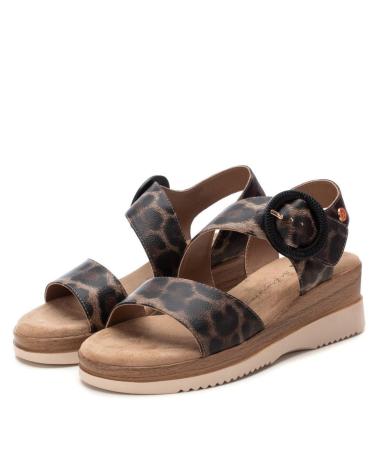 Woman Sandals XTI 144597 TAUPE
