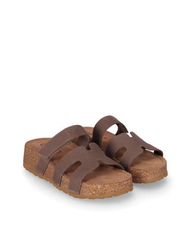 Woman Sandals CHIKA10 ST KIWI 02 MARRON-BROWN