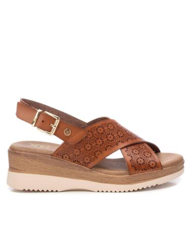 Sandales pour Femme XTI 143852 CAMEL