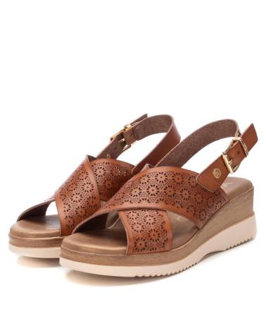 Sandales pour Femme XTI 143852 CAMEL