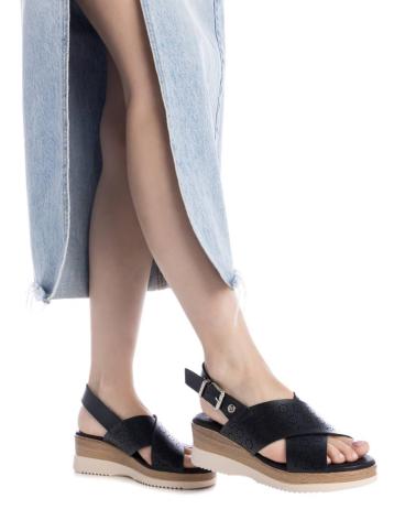 Sandales-De-Mujer-XTI-143852-NEGRO