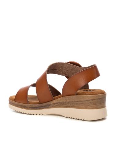 Sandalen-De-Mujer-XTI-SANDALIA-CUNA-5-CM-MARRóN
