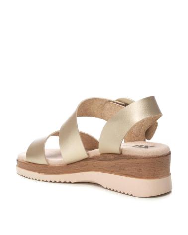 Sandalen für Damen XTI 143944 ORO